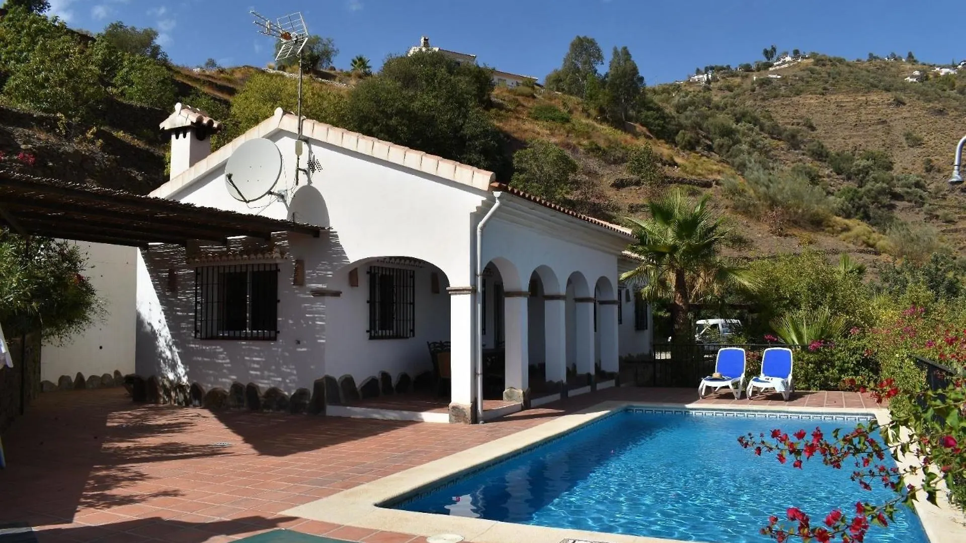 Finca La Vina Mit Privatem Pool Competa