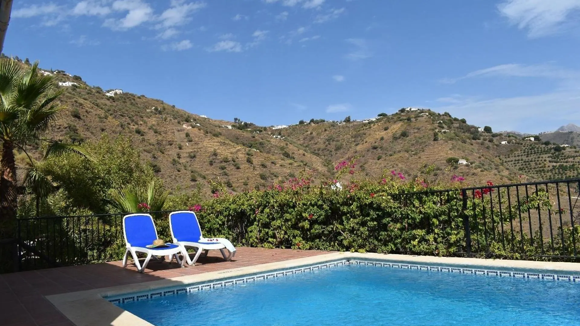 Finca La Vina Mit Privatem Pool Competa
